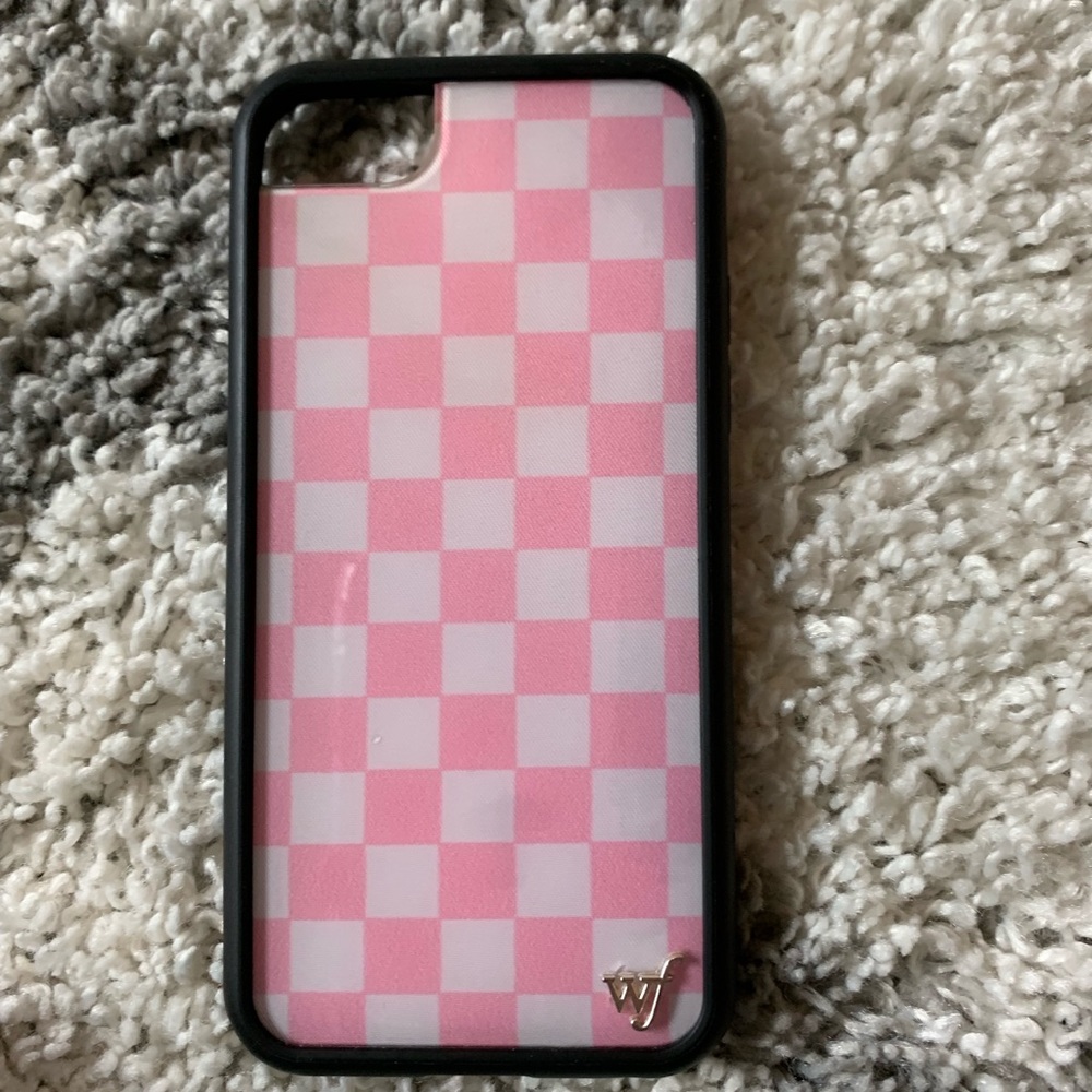 Pink checkered wildflower case
